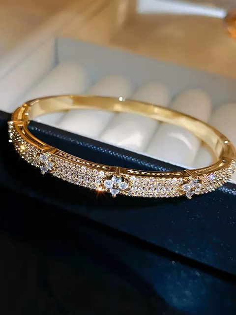 Celestine Bangle