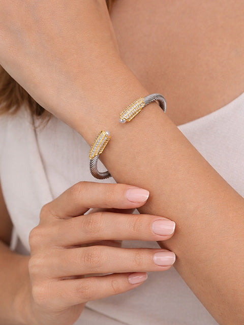 Axis Cuff