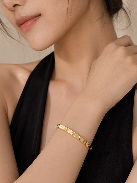 Nova Heart Bangle