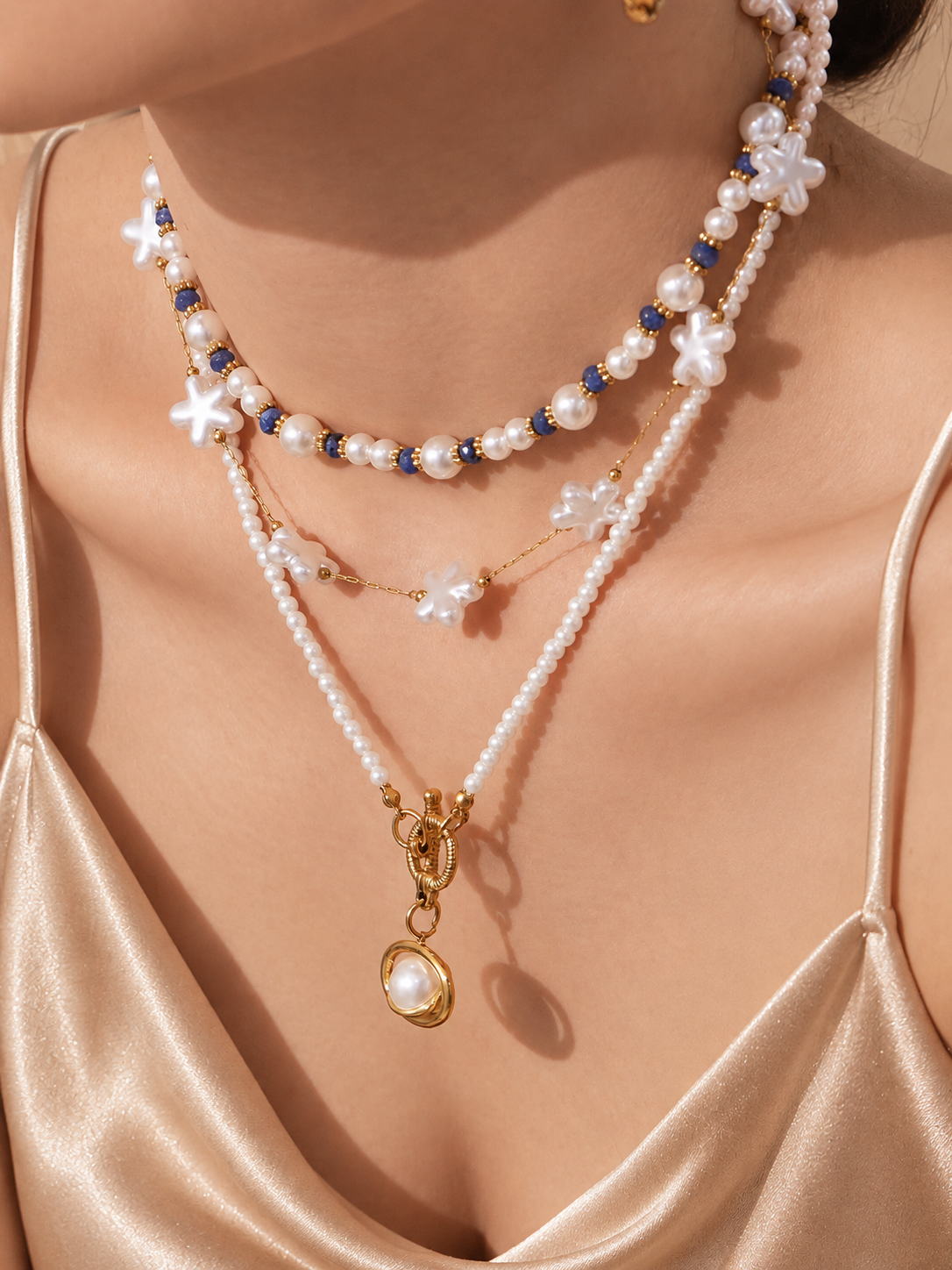Orbit Pearl Necklace