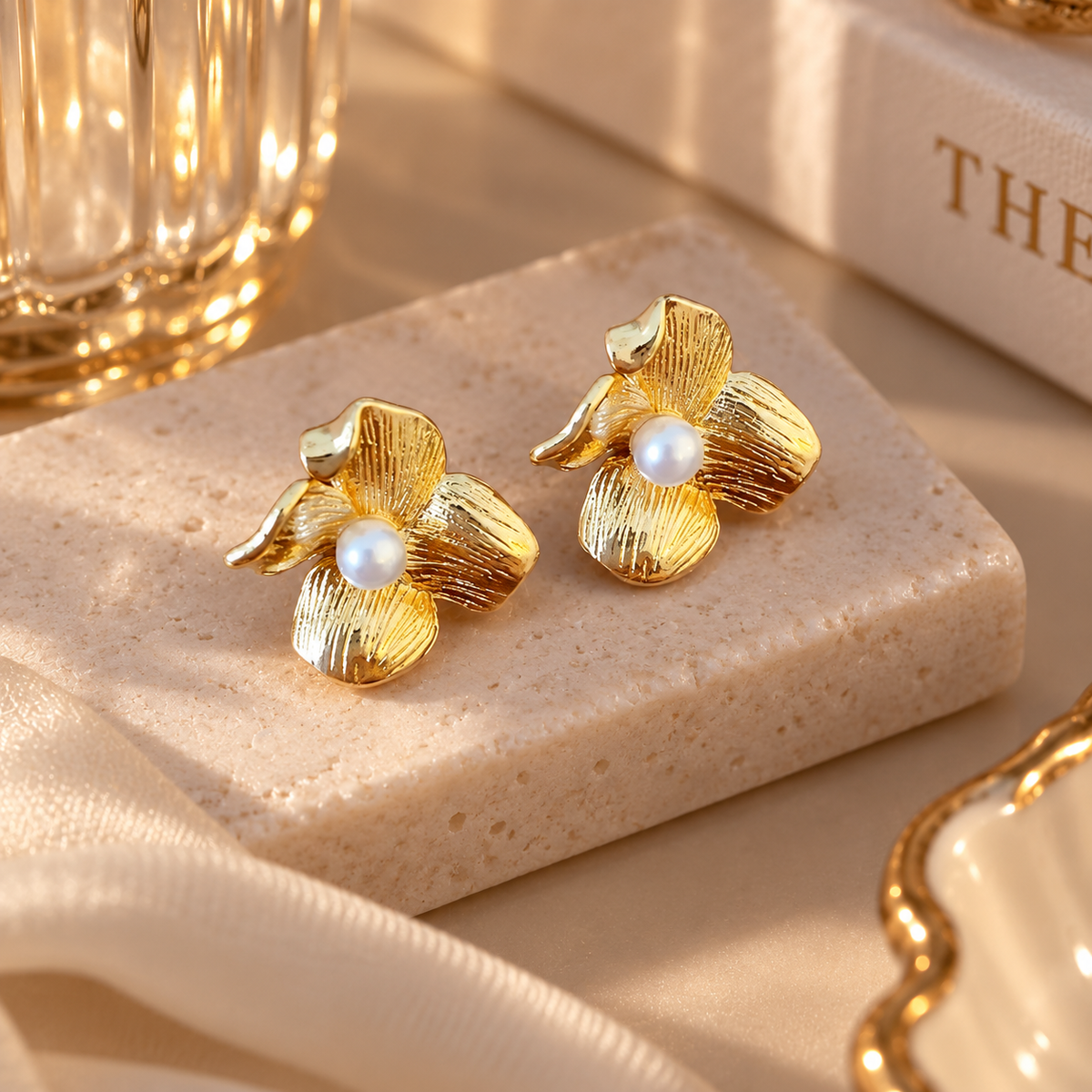 Pearl Fleur Studs