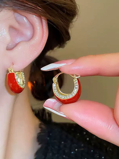 Scarlet Hoops