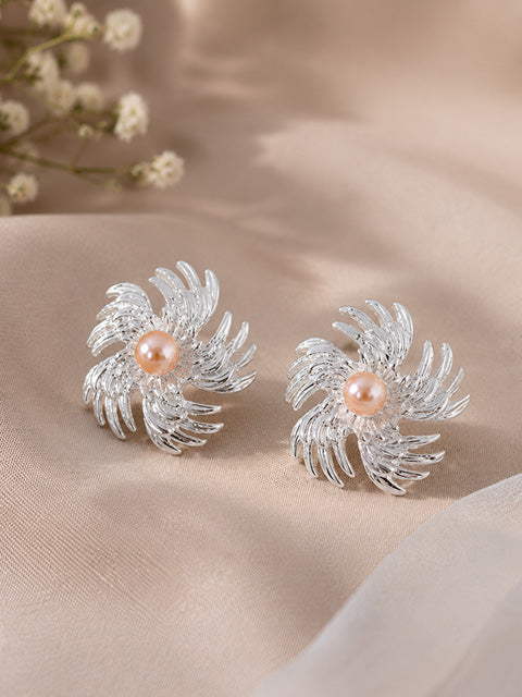 Starcrest Pearl studs