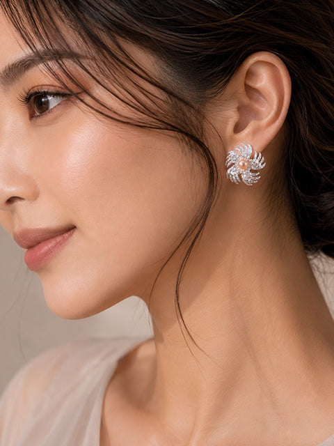 Starcrest Pearl studs