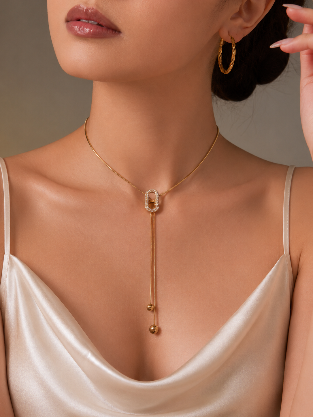Caelum Lariat