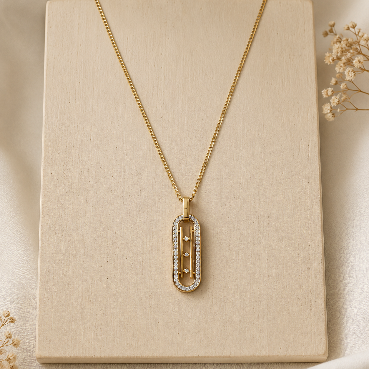 Vera Link Necklace